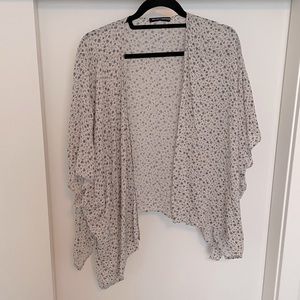 Brandy Melville Floral Kimono